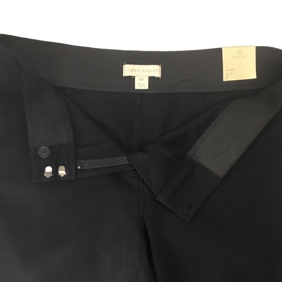 Laura Ashley NWT Black Dress Pants Size 16P Petite Stretch Trousers Tapered Leg - Picture 6 of 7